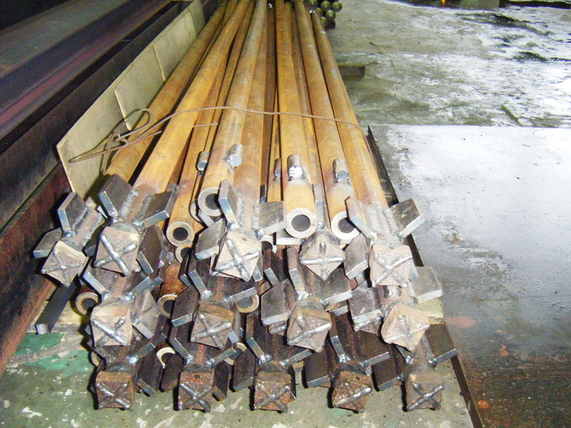 残銑抜きロッド